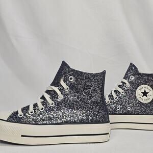 Converse Women CTAS Lift Platform Canvas High Top Sneakers Size 9  A09551C NWT